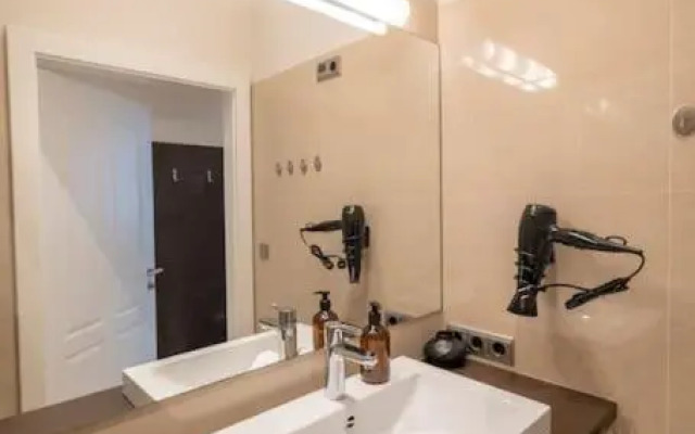 Levestate Apartments Klährgasse Vol 1