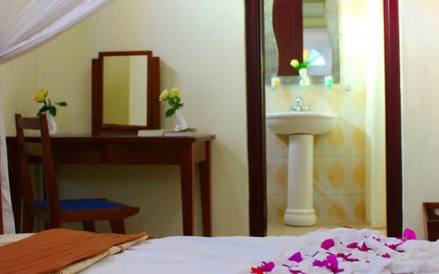 The Island Town Hotel - Adults Only