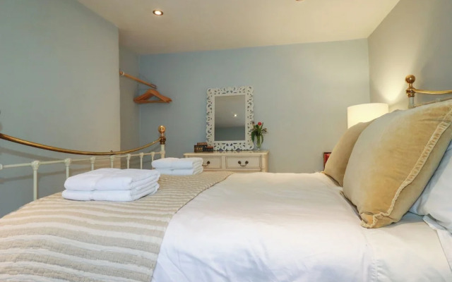 Carew House Cottage