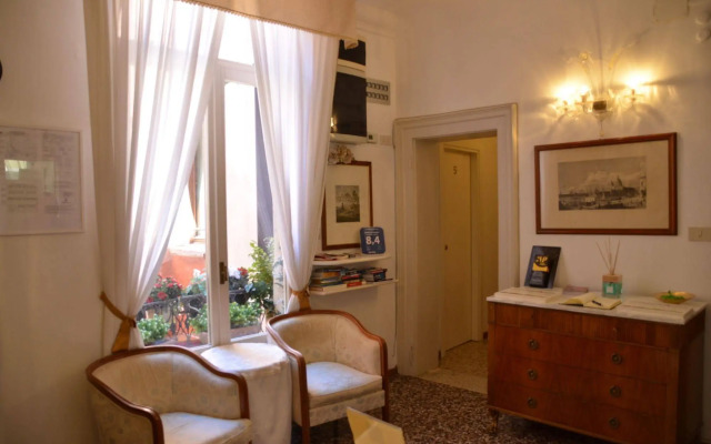 Albergo Casa Petrarca