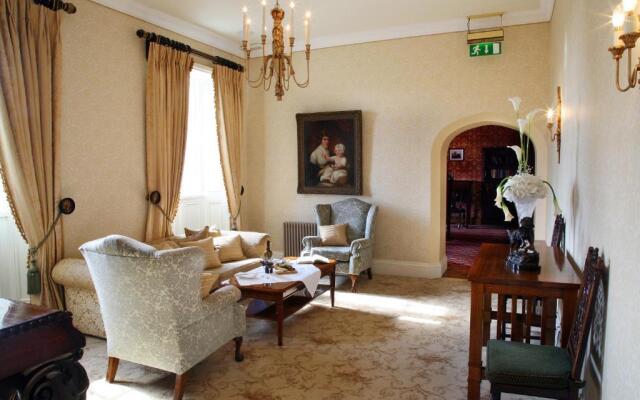 Lough Rynn Castle