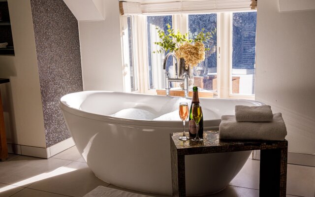 Rowhill Grange Hotel & Utopia Spa