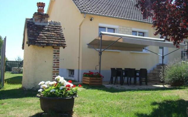 Gîte Dhuizon, 4 pièces, 6 personnes - FR-1-491-204
