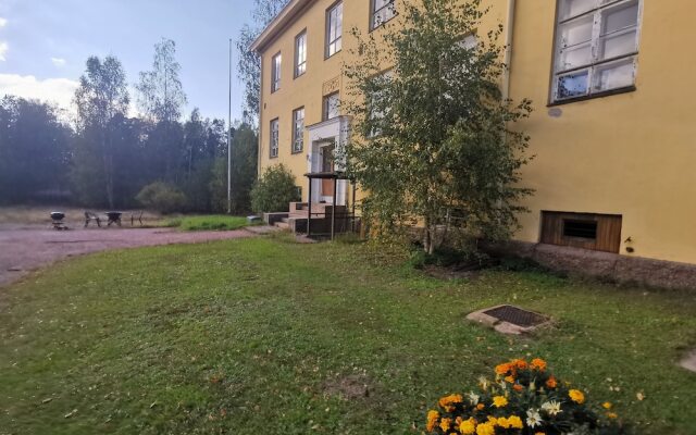 Immaculate Residence 5-bed Apartment in Kotka