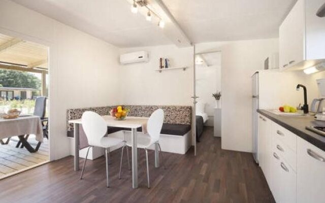 Mobile Homes Polari Hotel