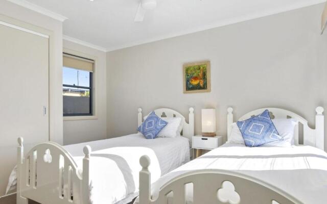 South Pacific Crescent 75, Ulladulla