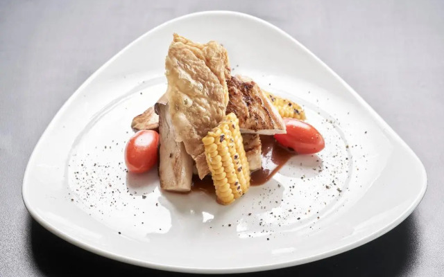 Mr and Mrs White Oia – Santorini