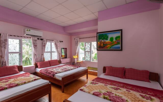 Tung Bach Homestay & Restaurant