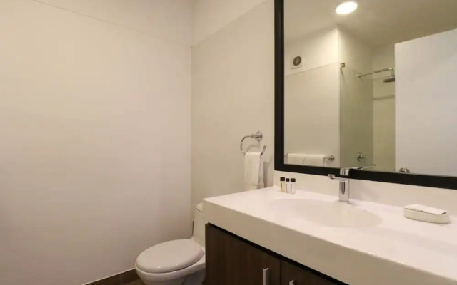 w Modern 2BR in Miraflores