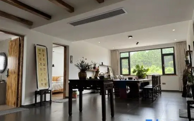 Liyuan Homestay (Taohua Tan)
