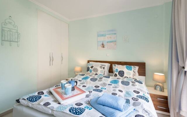 Fantastic Penthouse in Neos Marmaras