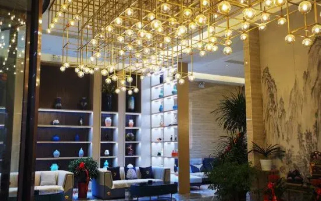 Fangxian Shuiyaohui Hotel