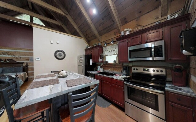 Blessed Nest 1 Bedroom Cabin by RedAwning