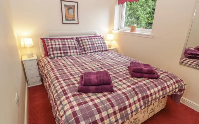 Troloss Lodge