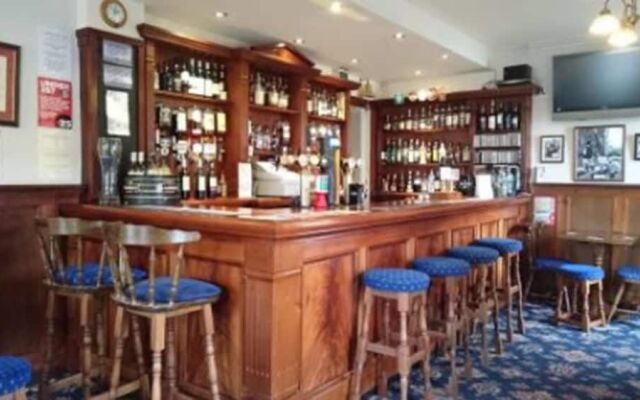 Lomond Hills Hotel