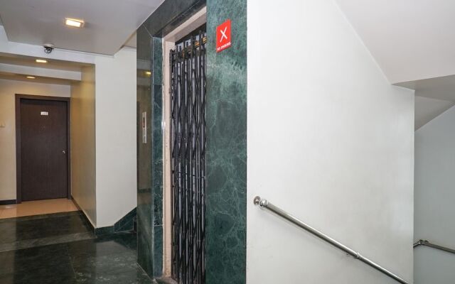 OYO 3452 Hotel Coconut Grove
