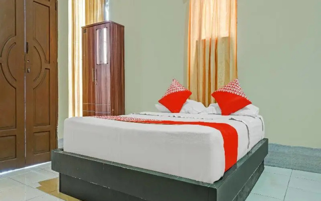 OYO 90441 Kuntawa Guesthouse