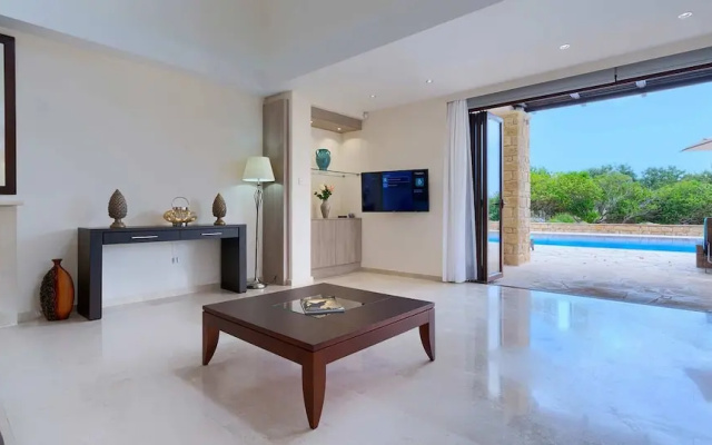 Villa 327 - Galinios