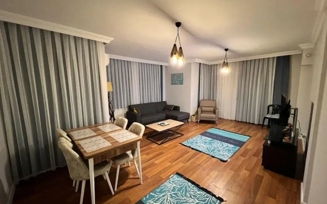 Apartment With Balcony in Seferihisar