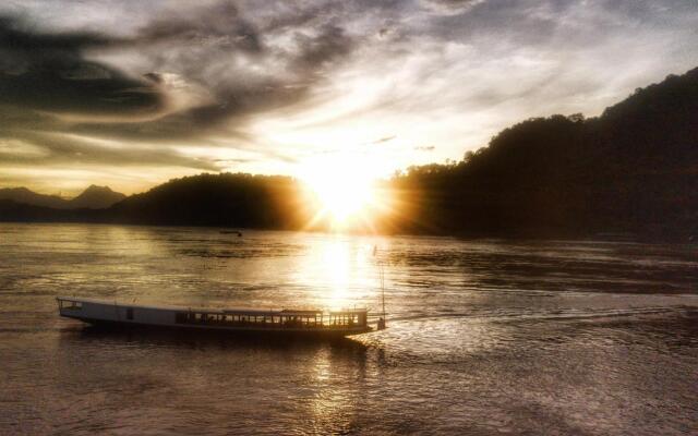 Mekong Charm Riverside