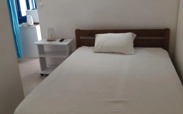 Mykonos Pro-care Suites