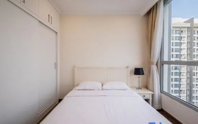 The Landmark Collection Suite