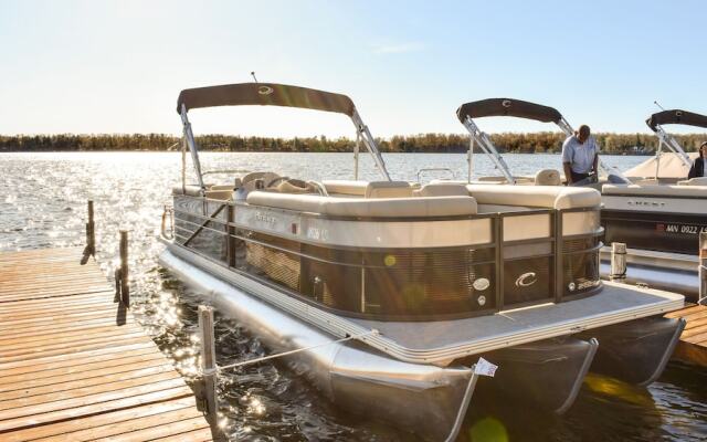 Cragun's Resort & Hotel