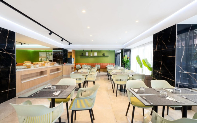 Rihab Hotel