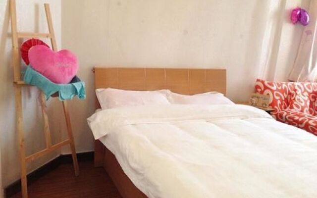 Yuelai Apartment Hotel