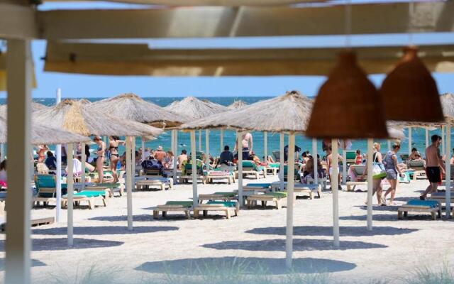 SummerTime Tomis Villa Studio Mamaia Nord
