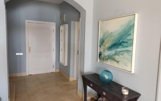 EL GOUNA-Elegant 4-bedroom Villa with Heated Pool