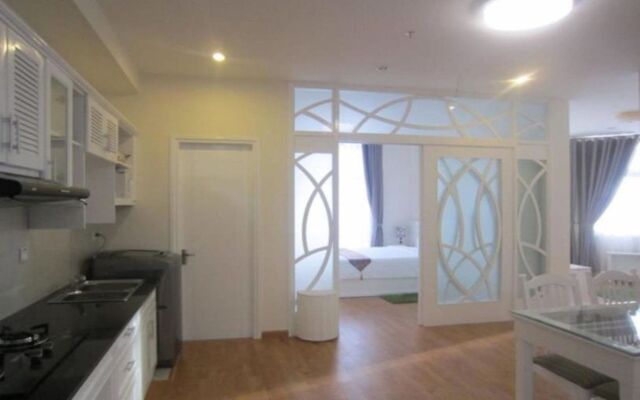 Queen Central Apartment Hotel