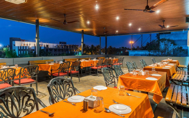 Treebo Premium Grand Emerald