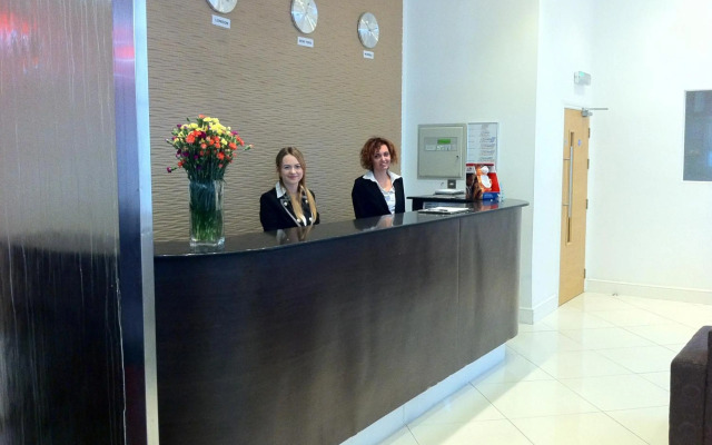 Cromwell International Hotel