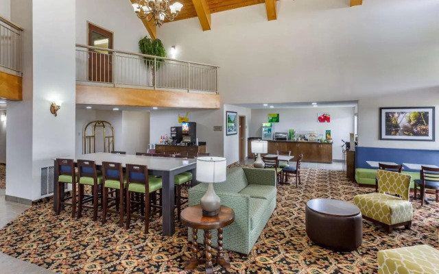 Whitewater Inn at Ocoee