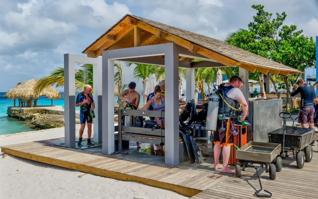 Delfins Beach Resort Bonaire, Tapestry Collection by Hilton