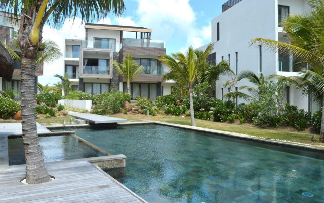 Rose Des Sables Beachfront Apartments