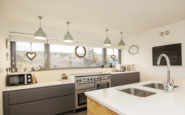 Solas, Ormiscaig, Luxury Coastal Retreat