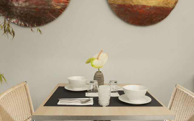 Daphne Luxury Suites