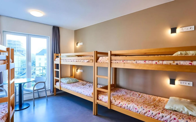 Jacques Brel Youth Hostel