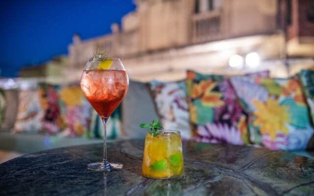 Medousa Bistrot & Suites