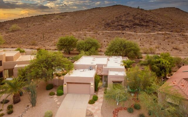 Hidden Oasis 3 BR by Casago