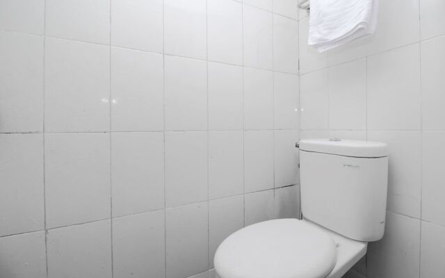 Kamar Keluarga Kemanggisan Syariah