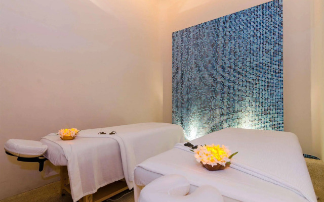 Ventanas Hotel & Residences