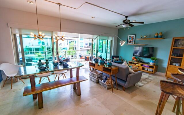 Via 38 A13 - Modern Condo - At Via 38