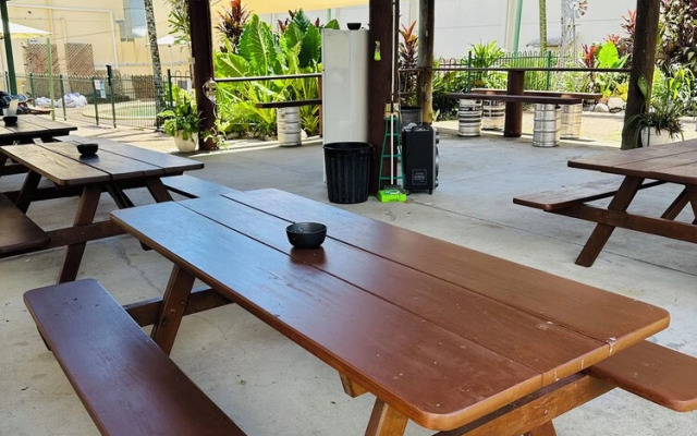 Mossman Exchange & Backpacker Resort