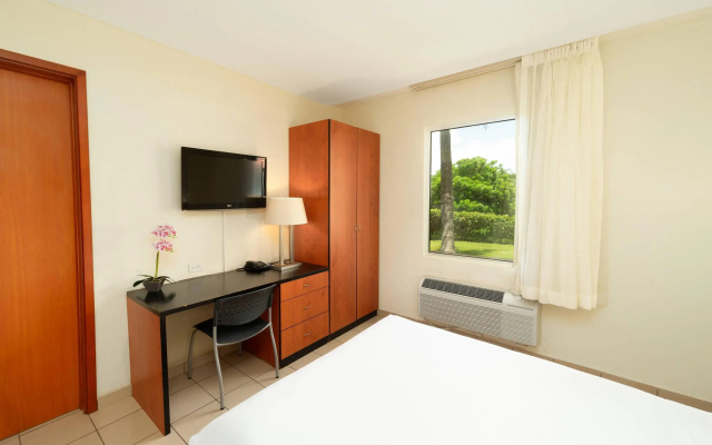 Comfort Inn Real La Union