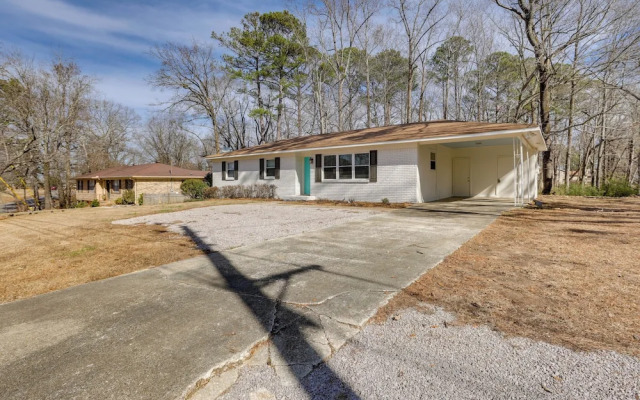 10 Mi to Uab: Inviting Home w/ Free Parking & Wifi