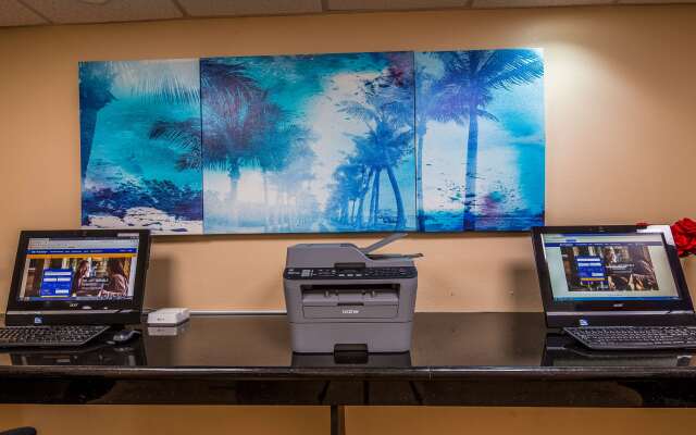 Best Western Plus Bradenton Hotel & Suites