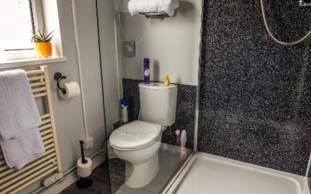 Starling View BOUTIQUE Stunning Seafront view Apartment